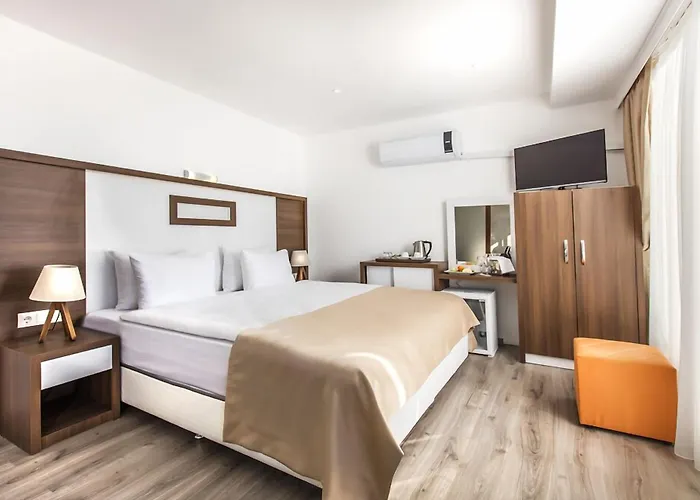 Demir Hotell