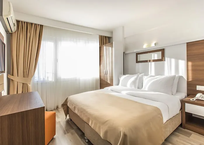 Demir 3* Kusadası