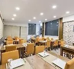Hotel Demir