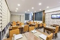 호텔 Demir