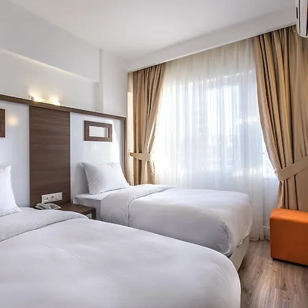Otel Demir 3*