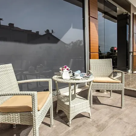 Otel Demir Kuşadası