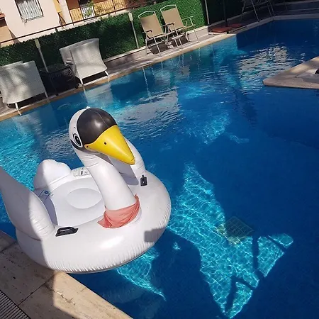 Demir Otel Kuşadası